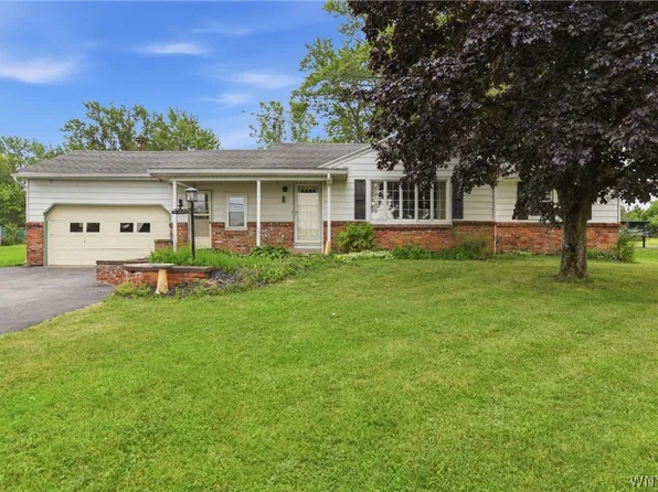 1186 Sumner Rd, Darien Center, NY 14040