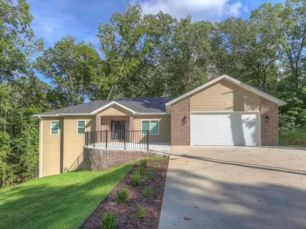 8 Dregg Ln, Bella Vista, AR 72714