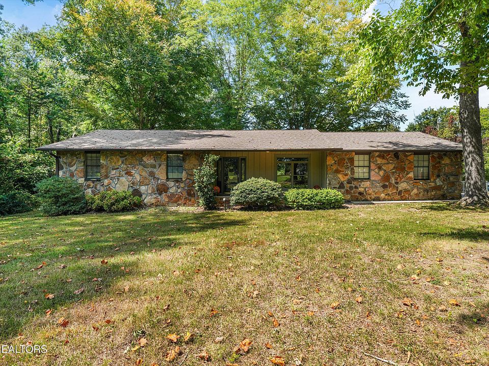 1st image of 405 Sportsman Rd