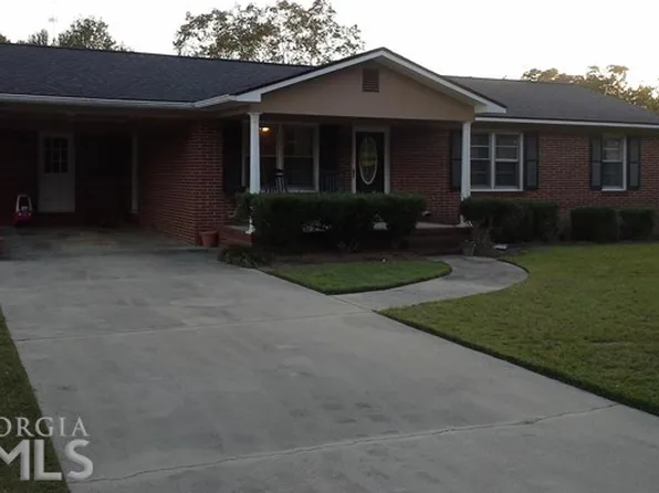 143 Old Swainsboro Rd, Twin City, GA 30471