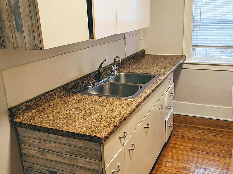 5121 Cleveland Ave #5 — Photo 3