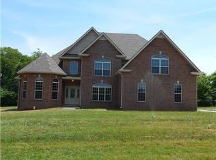 4382 Memory Ln, Clarksville, TN 37043