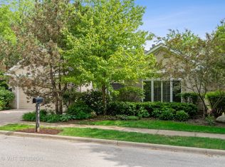 800 Croftridge Ln, Highland Park, IL 60035