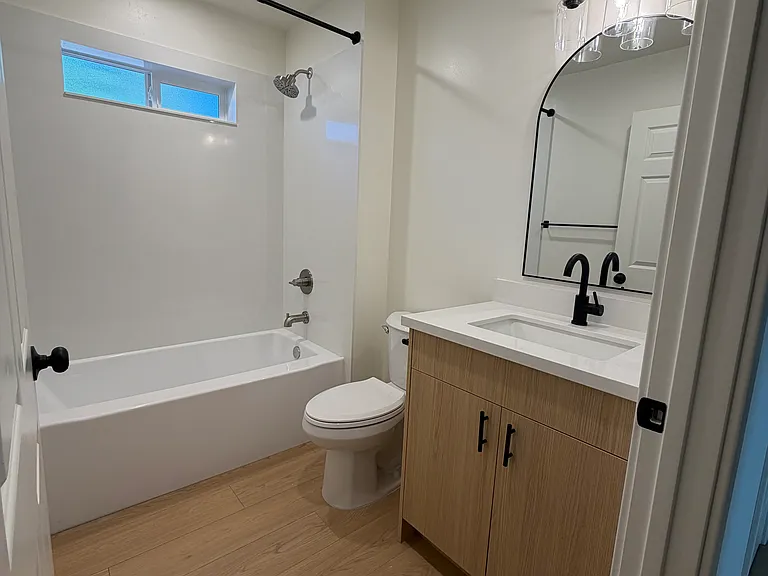 124 Cedar St #A — Photo 4