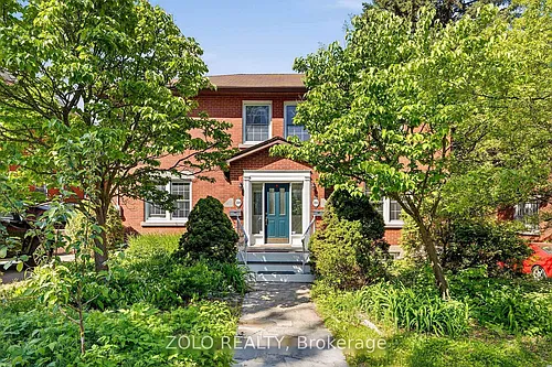392 Piccadilly Ave N Photo 1 392 Piccadilly Ave N Photo 1