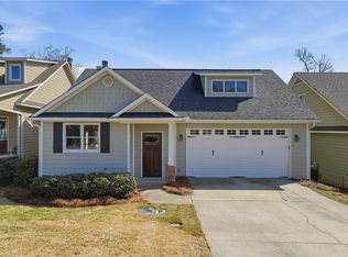 374 Cherry St, Auburn, AL 36830