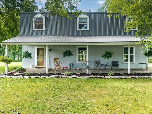 5504 Donner Dr, New Franklin, OH 44216