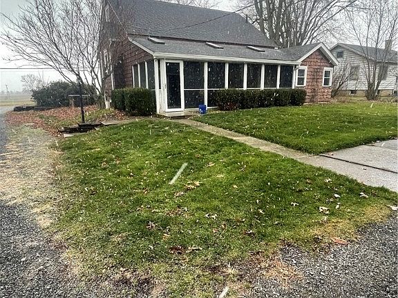 3rd image of 9309 Marlboro Ave