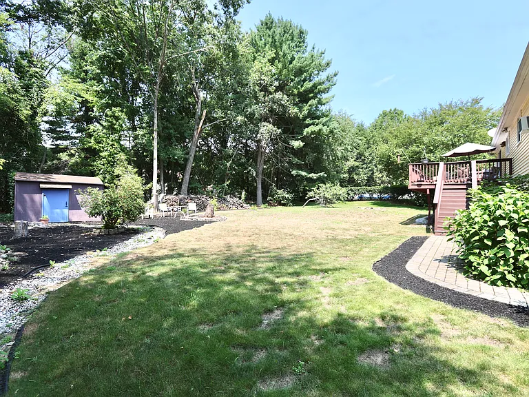 9 Concord Rd — Photo 14