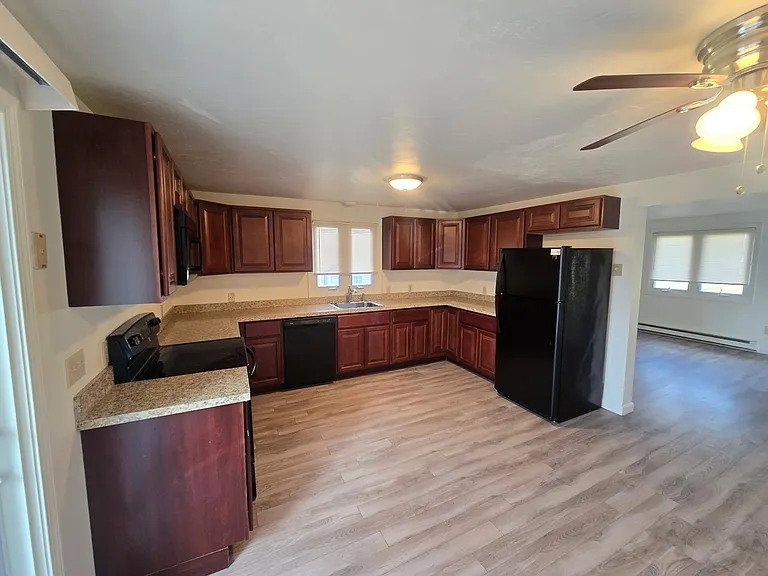 Riverview — Photo 22