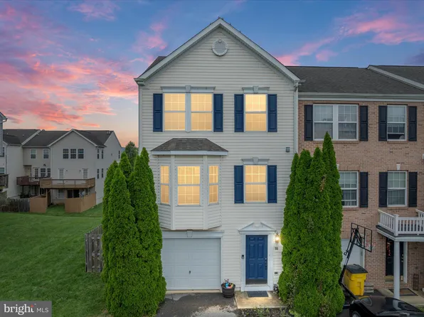 55 Quartz Rd, Martinsburg, WV 25404