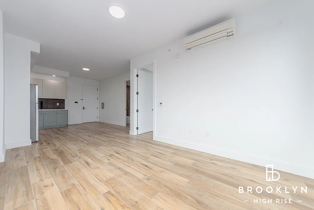 2258 Fulton Street — Photo 3