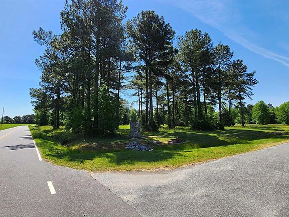 2nd image of Stork St Lot 240