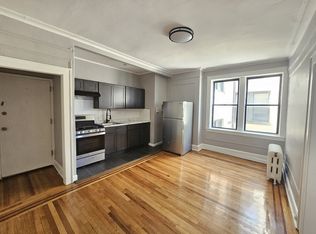 331 Elmora Ave #E, Elizabeth, NJ 07208