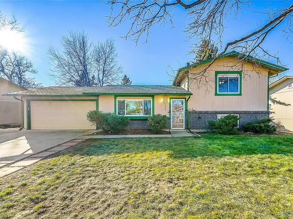 12222 E Iowa Dr, Aurora, CO 80012