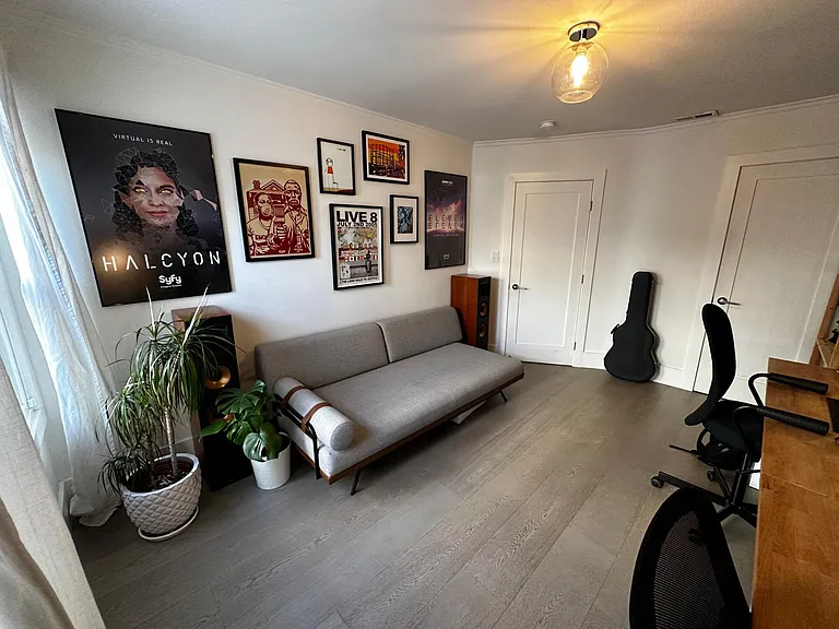 438 N Alta Vista Blvd — Photo 16