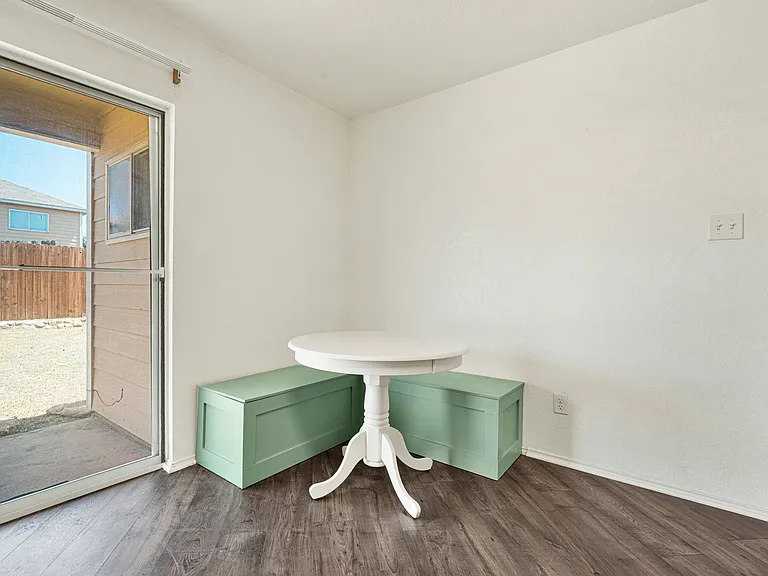 10907 Western Cactus — Photo 16