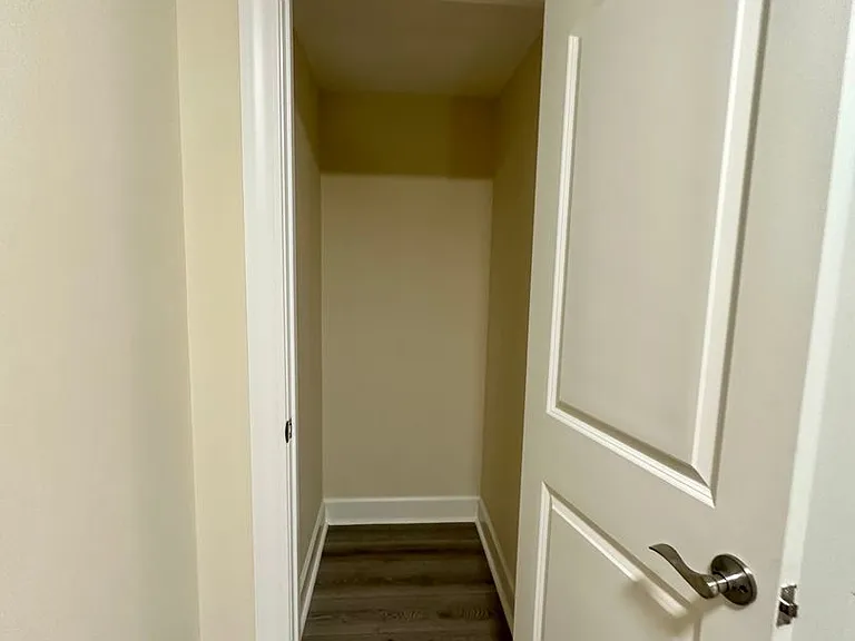 522 Addison Ave — Photo 31