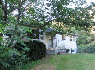 1412 Mill Rd, Lehighton, PA 18235