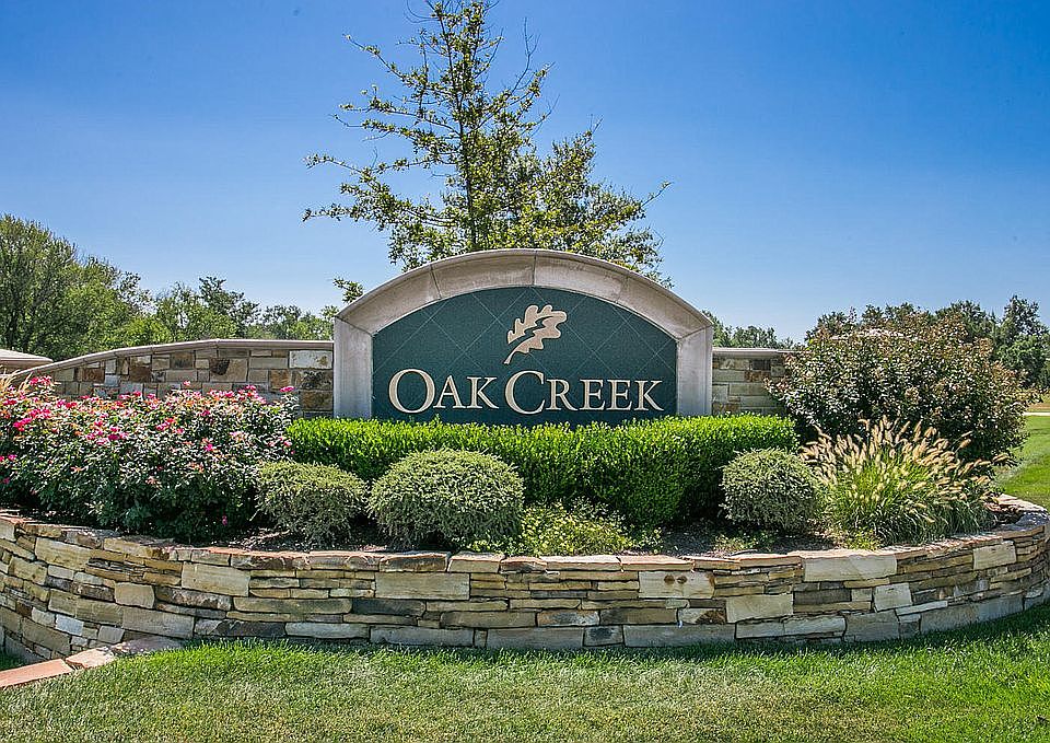 1st image of Oak Creek Pkwy