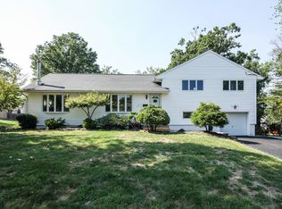 12 John Pl, Cedar Grove, NJ 07009