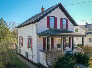 845 W 4th Ave, Oshkosh, WI 54902