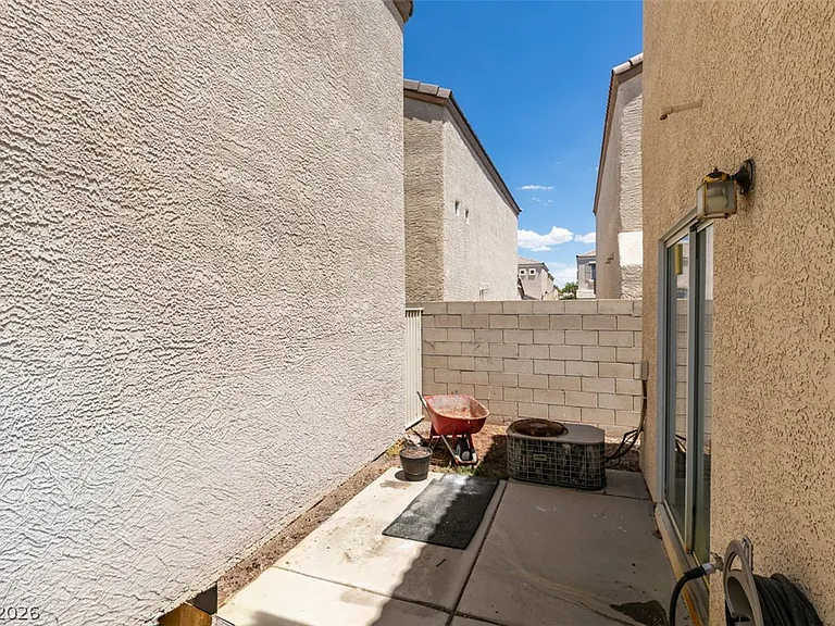 9980 Fine Fern St — Photo 38