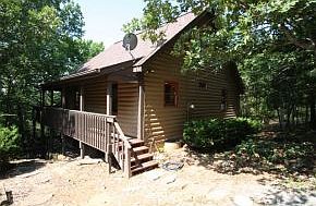 1st image of 13 Cardinal Cove Ln