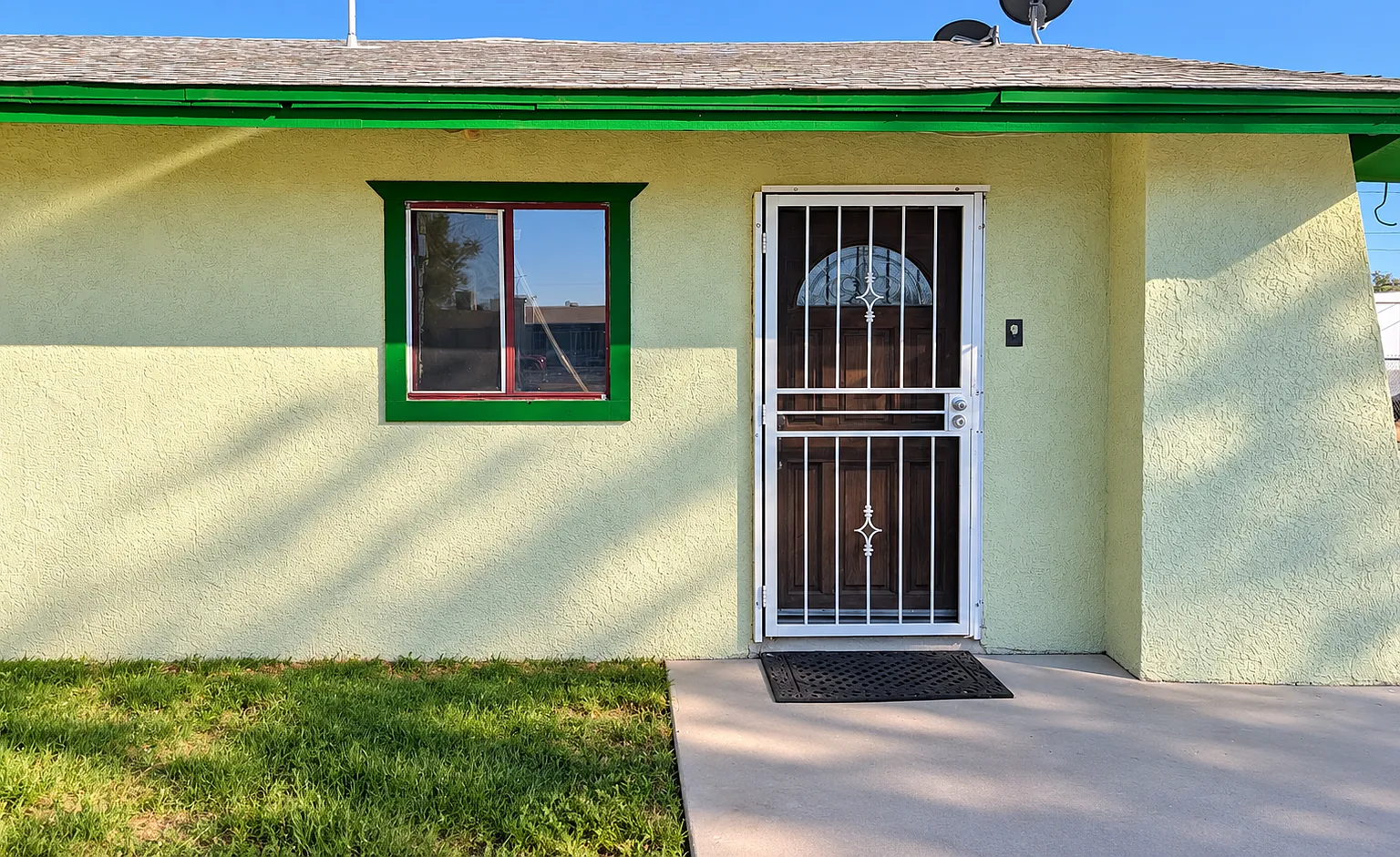 Gayhead Rd, Apple Valley — Photo 1