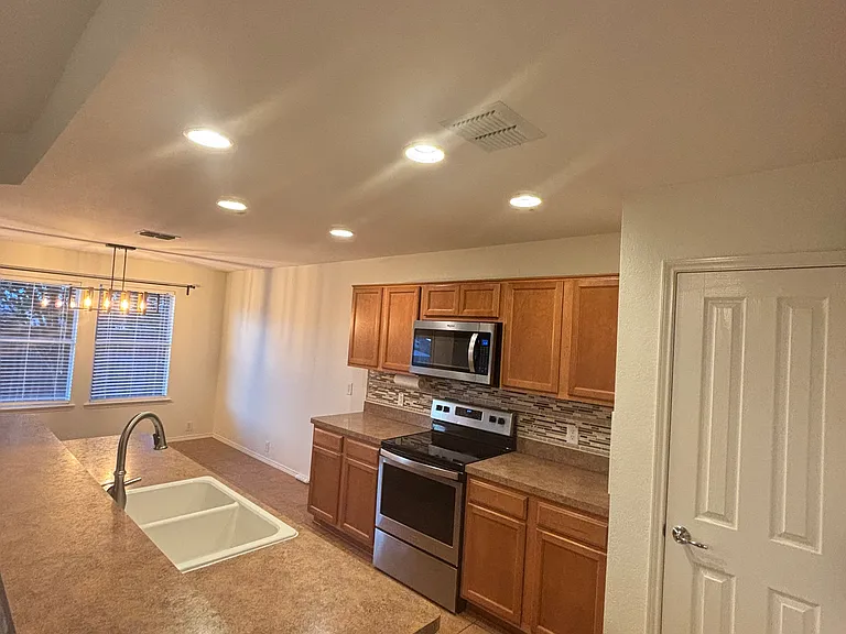 128 Cookston Ln — Photo 3