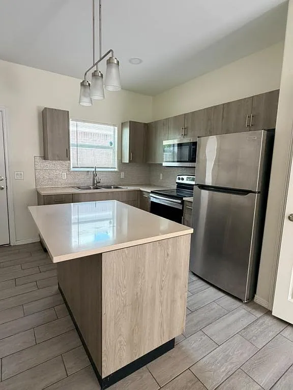 1613 W Broome St #3 Edinburg TX 78541 — Photo 4