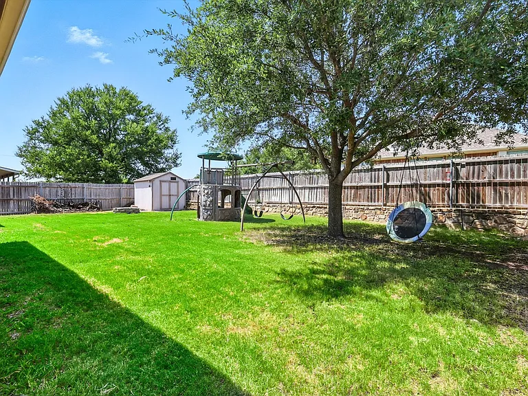 6012 Parkplace Dr — Photo 21
