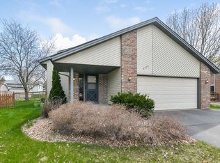 5170 144th St W, Apple Valley, MN 55124