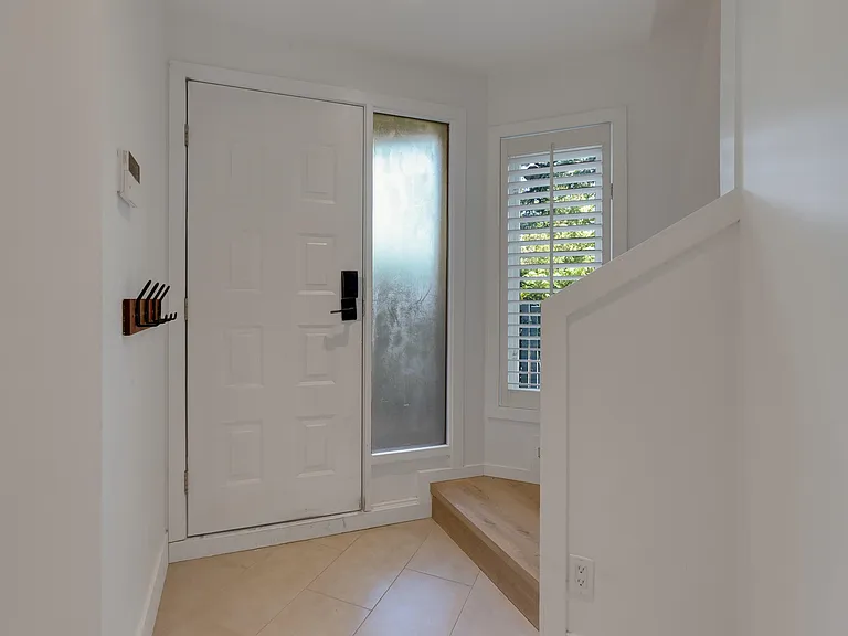 1100 W 6th Ave #E2 — Photo 14