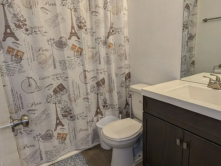 4000 SW 23rd St #4-302 — Photo 7