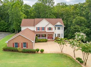 1001 Featherston Ct, Fredericksburg, VA 22401