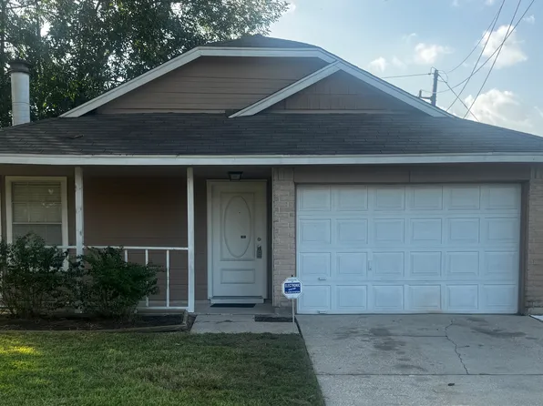 10719 Ambergate Dr, Humble, TX 77396