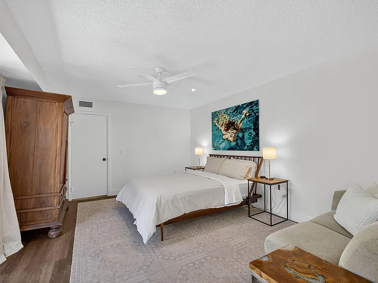 1700 Embassy Dr #103 — Photo 40