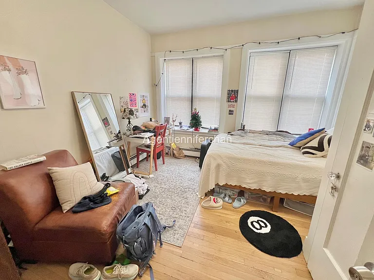 15 Park Vale Ave #10 — Photo 3