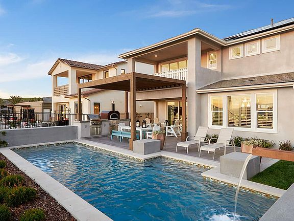 Lyra at Skyline Plan 2 Model Home Backyard