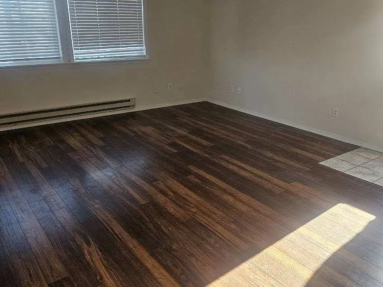 107 Pine St #107 — Photo 16