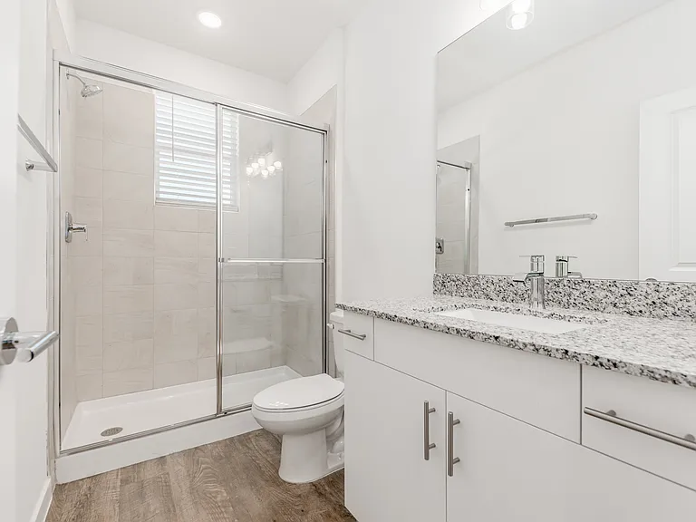 1010 Dakota Dr — Photo 16