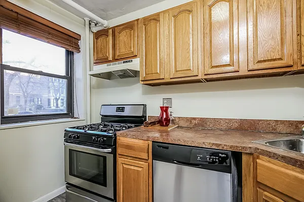 Sold by Fillmore | media 16