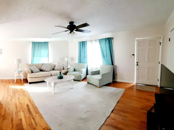 840 Jane St, Lumberton, NC 28358