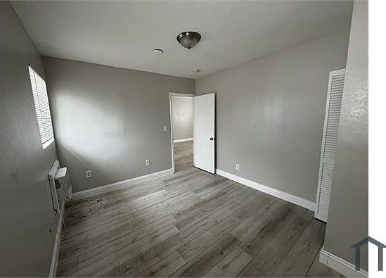 5th image of 1940 Washington Ave #5