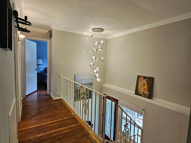 8913 Cromwell Dr — Photo 22