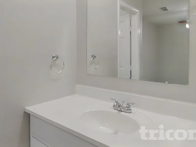 12211 Haroldson Forest Dr — Photo 10