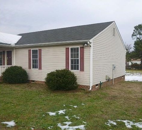 2nd image of 2504 National St
