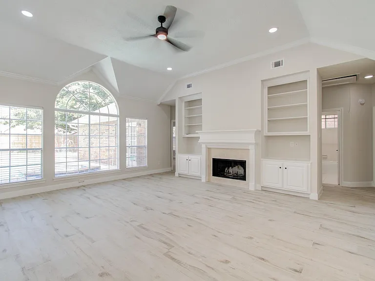 1711 Stone Meadows Ln — Photo 22