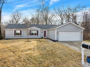 35 Brown Dr, Fairview Heights, IL